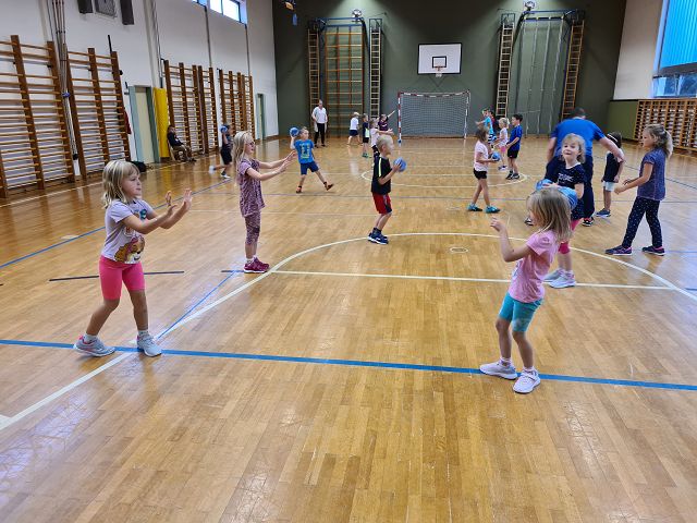 Kinder gesund bewegen 1